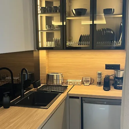 Latsis Apartment Plitra